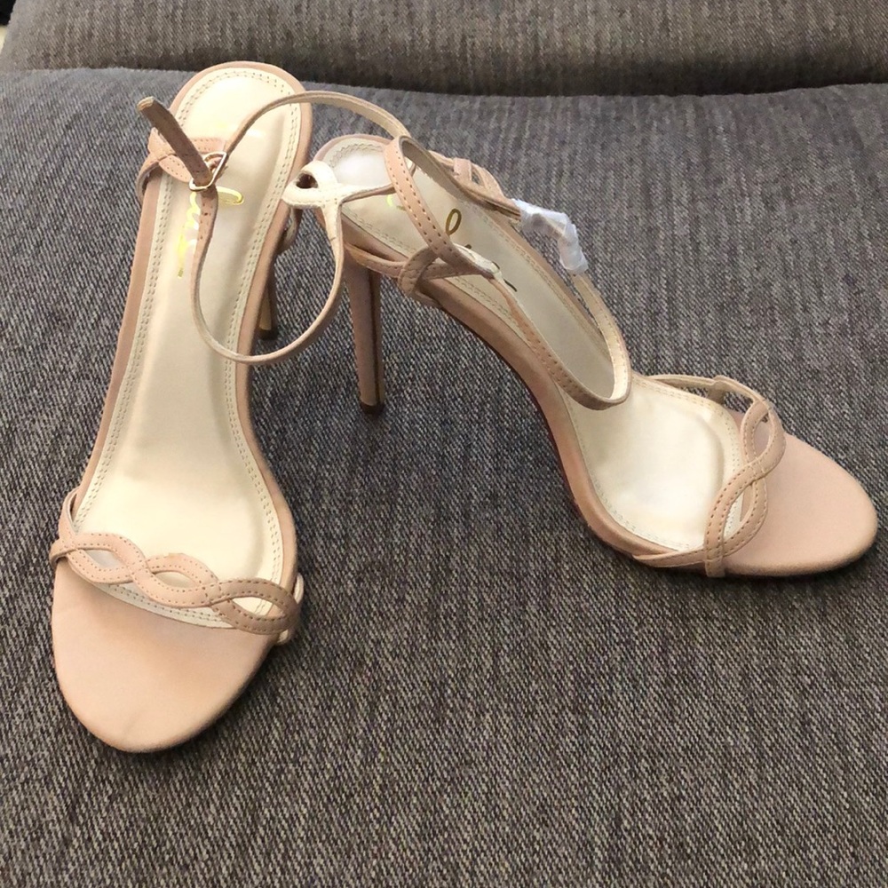 Pretty heels!